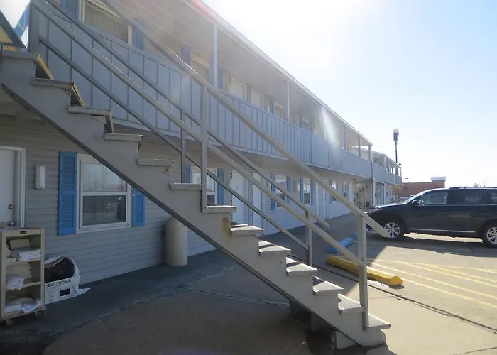 Budget Inn Adair
